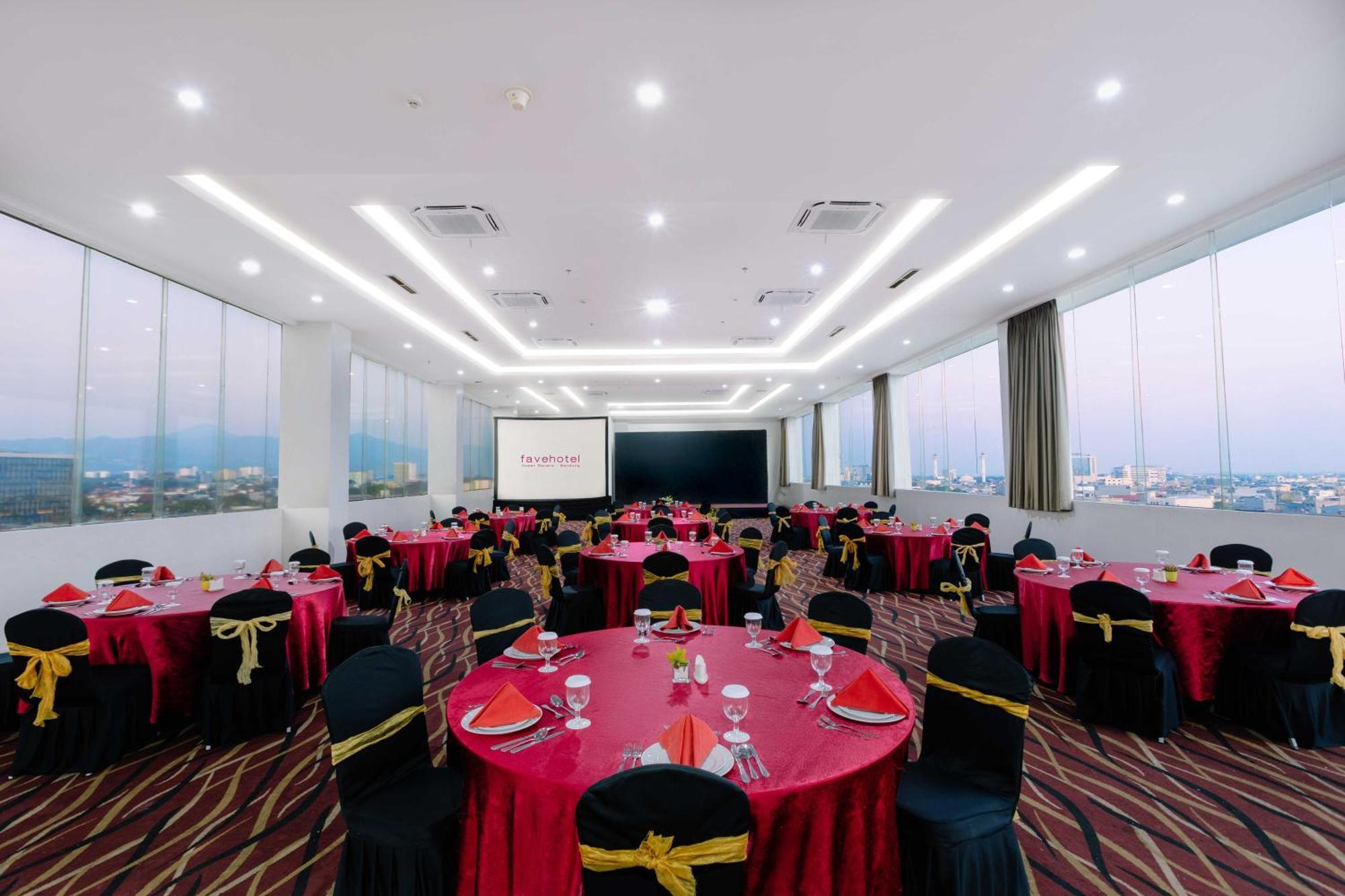Favehotel Hyper Square Bandung Exterior photo