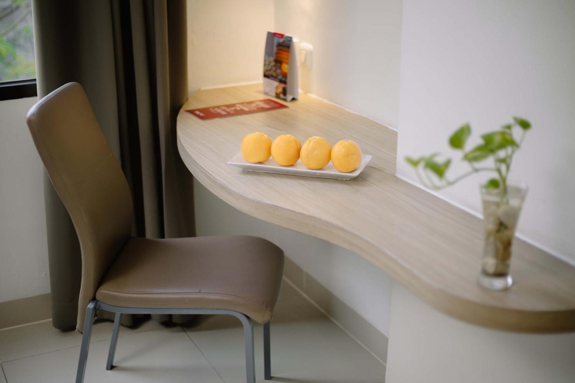 Favehotel Hyper Square Bandung Exterior photo