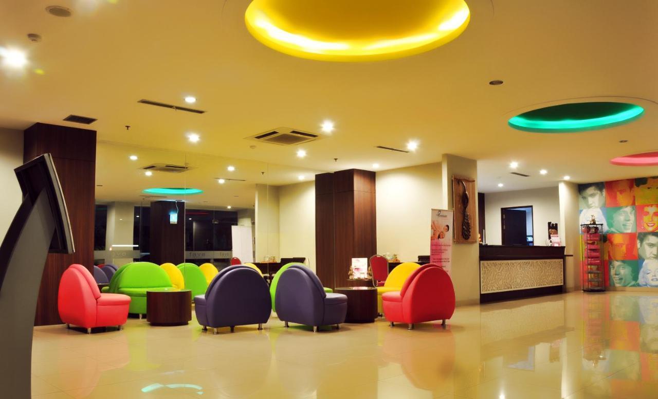 Favehotel Hyper Square Bandung Exterior photo